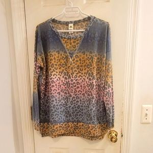 Sew In Love NWOT Rainbow Amimal Print Sweater Small